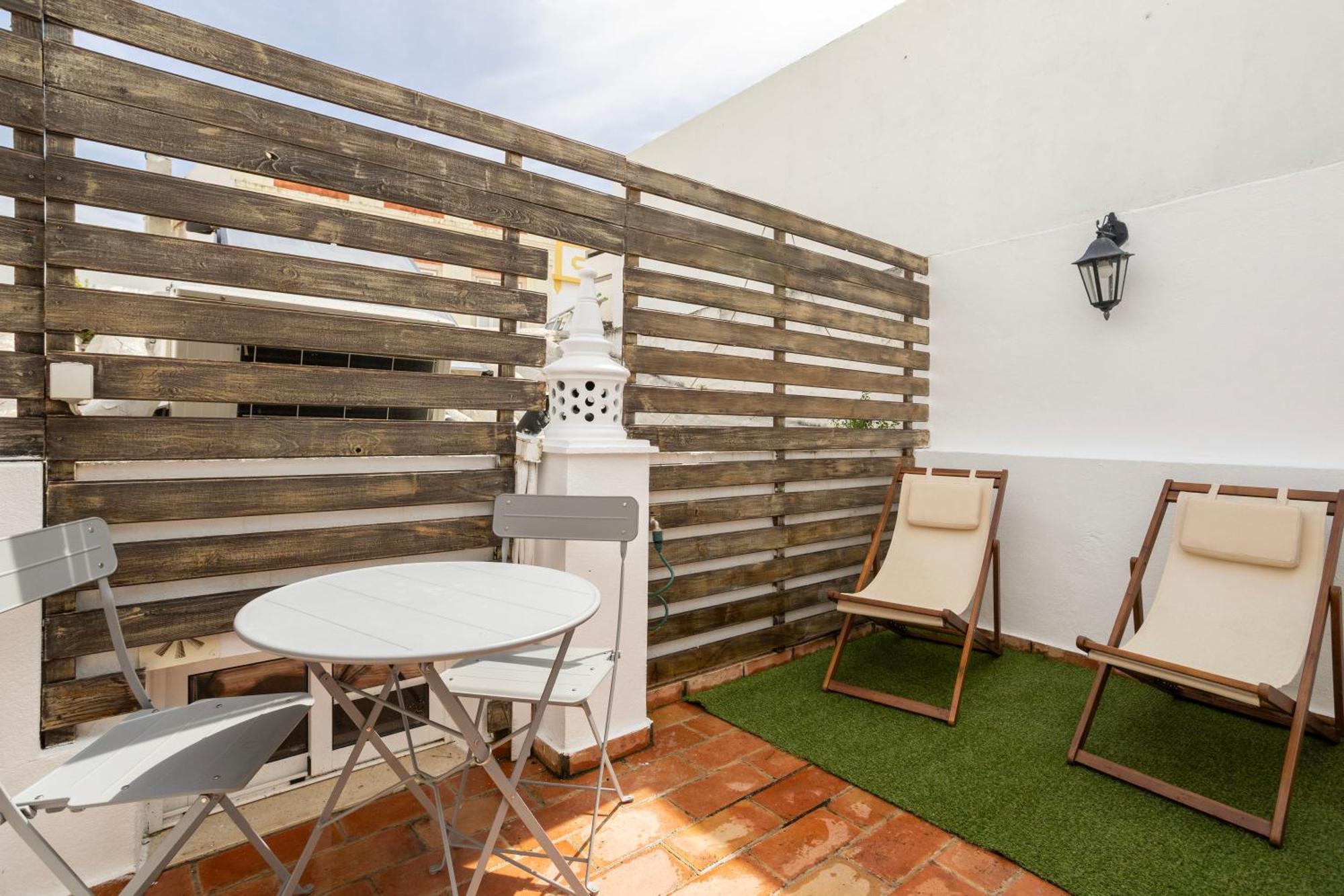 The Central Townhouse Faro Luaran gambar